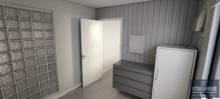 Imagem Sala Comercial 102m² no Interclínicas em Tubarão