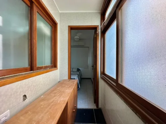 Imagem Apartamento 2Dórmitórios dependência - Bairro Zona Nova