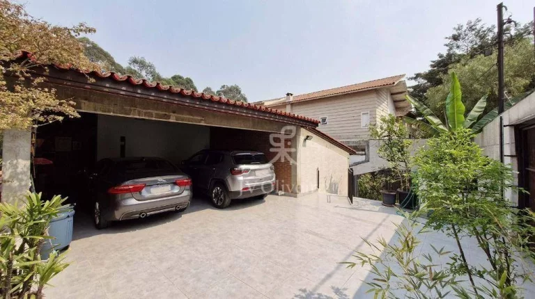 Imagem Casa em rua tranquila com fácil acesso a Rua Dr. Luiz Migliano, Guilherme Dumont Villares e Av. Francisco Morato.