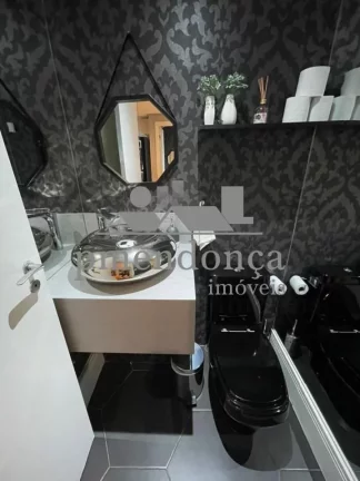 Imagem Apartamento Garden à venda na Vila Madalena com 150m2 , 2 suítes e 2 vagas.