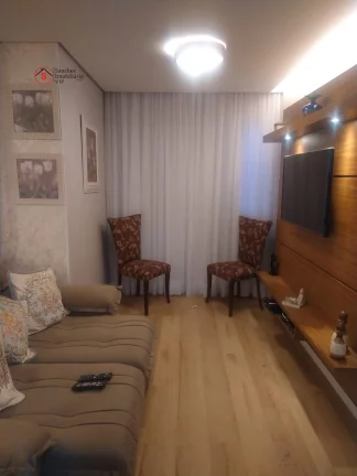 Imagem APARTAMENTO COM 3 DORMITÓRIOS A VENDA NA VILA SANTA CLARA. REFORMADO, COM VARANDA, VAGA DE GARAGEM E LAZER COMPLETO.