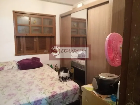 Imagem EXCLUSIVO: vendo super Oportunidade na região do Grajau. Vendo Casa com 150m2, Sendo 3 Dormitórios, Sala, Copa e Cozinha, Área de Sevicio, Banheiro, 2 vagas de Garagens, valor de Oportunidade R$. 320k, Confira!!