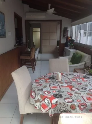 Imagem Cobertura plana, muito espaçosa, posição solar norte. Sala de tv, ampla sala de estar/jantar, ár...