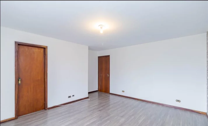 Imagem Sobrado 03 quartos no Campo Comprido