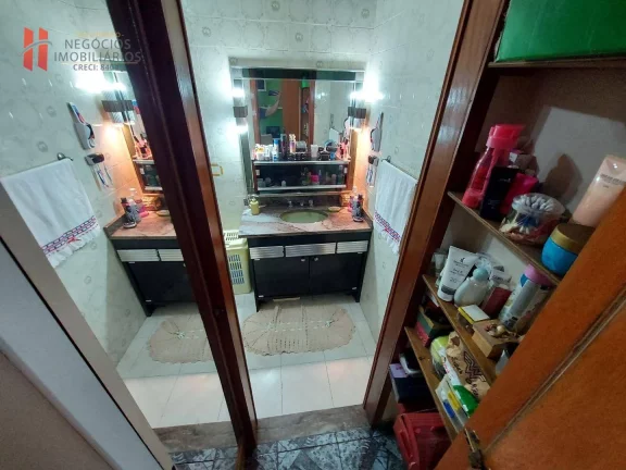 Imagem EXCELENTE CASA DUPLEX NO JARDIM 25 DE AGOSTO.
