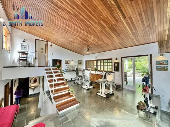 Imagem Casa integrada, com vista, árvores frutíferas no miolo da Granja Viana