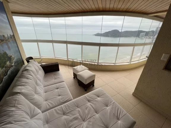 Imagem Apartamento Frente Mar com 3 suítes à venda no Centro de Balneário Camboriú/SC