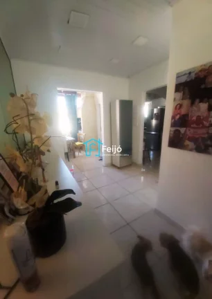 Imagem Sobrado 3 dormitórios com salão religioso no bairro Cavalhada
