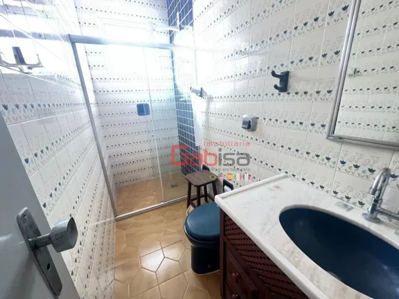 Imagem Apartamento com 4 dormitórios à venda, 100 m² por R$ 550.000 - Passagem - Cabo Frio/RJ