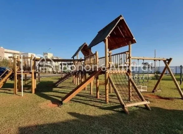 Imagem Casa à venda 05 quartos no Condomínio Terras do Cancioneiro, Parque Brasil 500, Paulínia.

Com es...