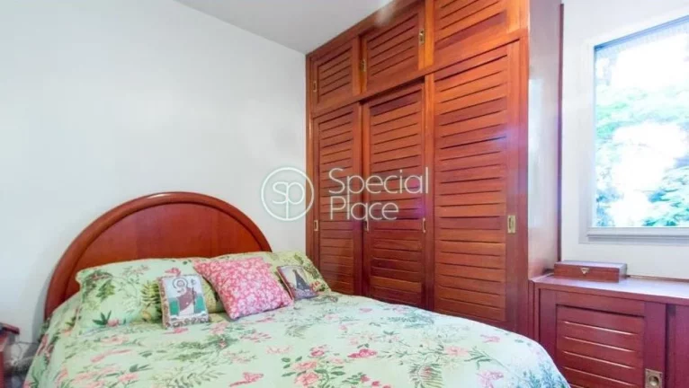 Imagem Apartamento na Rua Edson, 140m², living para até 3 ambientes, 3 dormitórios sendo uma suíte e um...