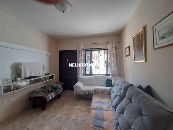 Imagem Casa Semi-Mobiliada com 03 suítes sendo 01 máster, localizado em Balneário Camboriú - SC