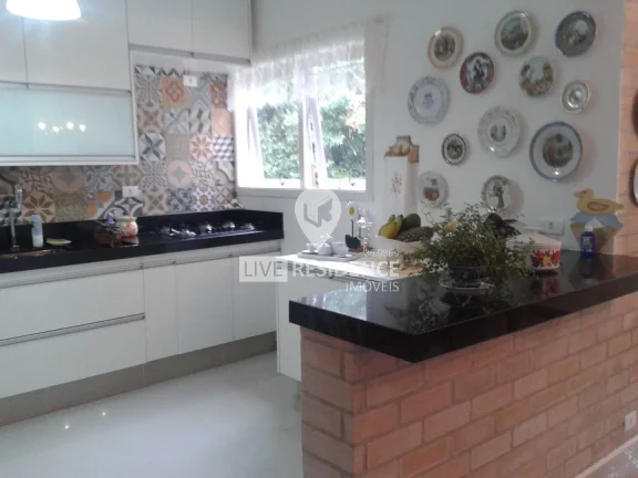 Imagem Casa a venda em Condomínio de chácaras em excelente localização