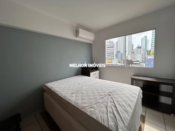 Imagem Apartamento com 01 Dormitório à venda no centro de Balneário Camboriú -SC