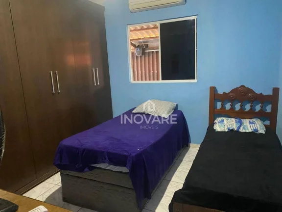 Imagem Casa com 3 dormitórios à venda por R$ 350.000,00 - Setor Buritys - Itumbiara/GO