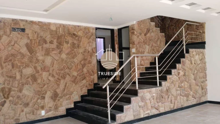 Imagem Casa encantadora na Estrada do Pontal — Venda e Locação