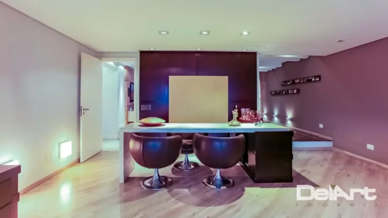 Imagem Apartamento em frente do Clube Curitibano - com 4 dormitórios à venda, 247 m² por R$ 1.890.000 - Água Verde - Curitiba/PR