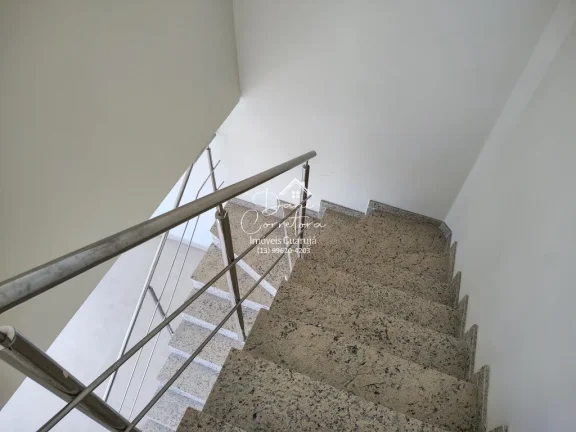 Imagem Imperdível cobertura de luxo à venda em Guarujá-SP, Pitangueiras! 3 quartos, 3 suítes, 2 salas, 5 banheiros, 3 vagas de garagem, 275m².