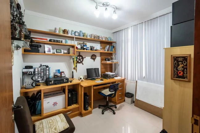Imagem Apartamento com 3 dormitórios sendo 1 suíte e 2 vagas na região Central de Balneário Camboriú SC