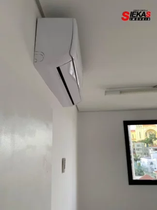 Imagem Sala Comercial disponível para Locação na Penha de França, São Paulo-SP: 1 Sala, 2 Banheiros, 1 Vaga de Garagem!