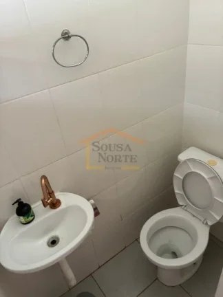 Imagem Sobrado com ambientes amplos e bem distribuídos, 3 dormitórios, sendo 3 suítes, salas de estar e ...