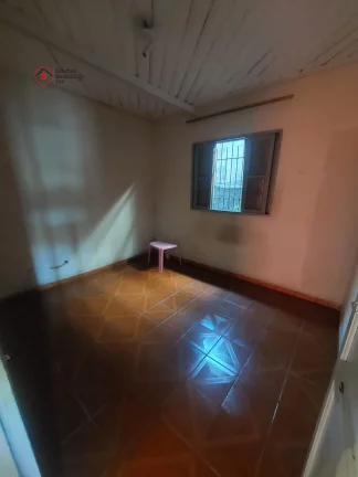 Imagem CASA TÉRREA A VENDA NA VILA LÚCIA, COM EDÍCULA. OPORTUNIDADE, PREÇO EXCELENTE. PRÓXIMO AOS METRÔS VILA PRUDENTE E TAMANDUATEÍ, 20 MINUTOS A PÉ.