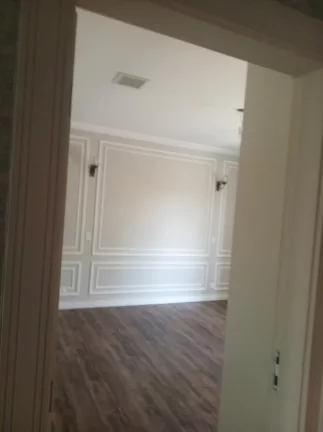 Imagem Casa de Condomínio com 4 Quartos para alugar, 475m² -Jd Leonor