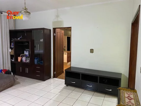 Imagem Espaçosa casa em condomínio na Ribeirânia, Ribeirão Preto-SP: 5 quartos, 3 suítes, 2 salas, 6 banheiros, 6 vagas de garagem, 500m².