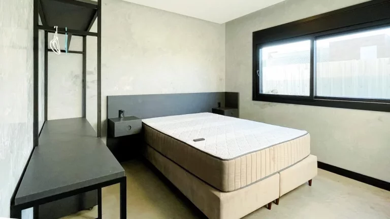 Imagem Casa de condomínio à venda em Torres, Centro, com 4 quartos, 221,55m²