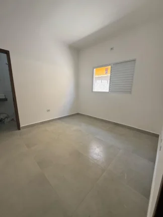 Imagem Casa para Venda em Itanhaém, Bopiranga, 2 dormitórios, 1 suíte, 1 banheiro, 2 vagas