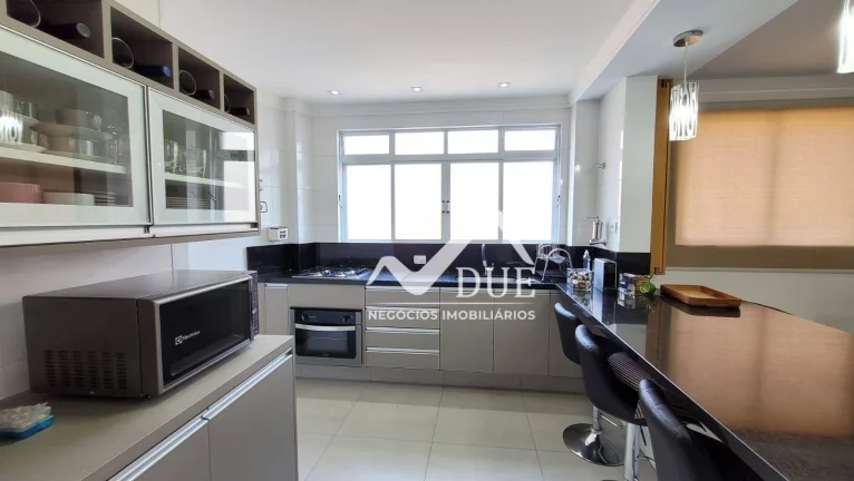 Imagem Apartamento com 2 dormitórios à venda, 103 m² por R$ 885.000,00 - Gonzaga - Santos/SP
