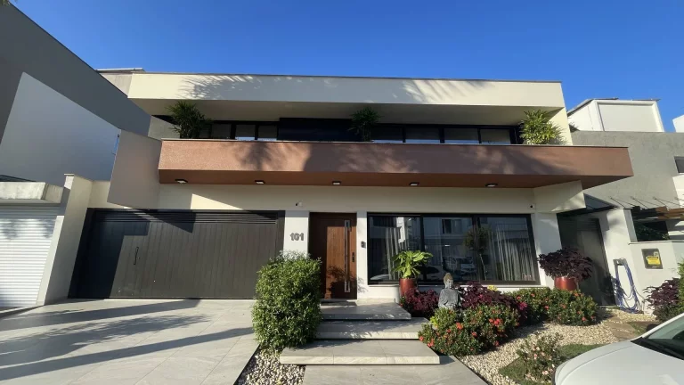 Imagem Casa à venda em Jurerê – Condomínio Vilas de São Francisco – Florianópolis