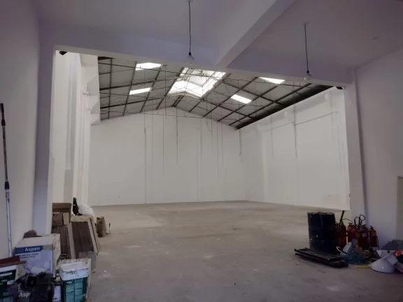 Imagem SALÃO COMERCIAL COM 650 METROS + 250 METROS DE MEZANINO PRÓXIMO CENTRO DO PARQUE NAÇÕES