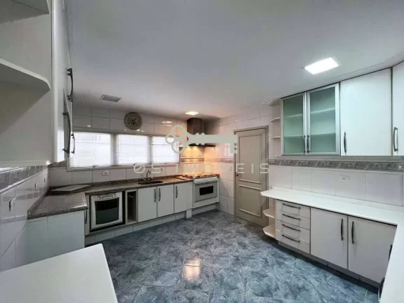 Imagem Casa São Paulo II na Granja Viana com 04 suítes e Area Construída de 373 m²