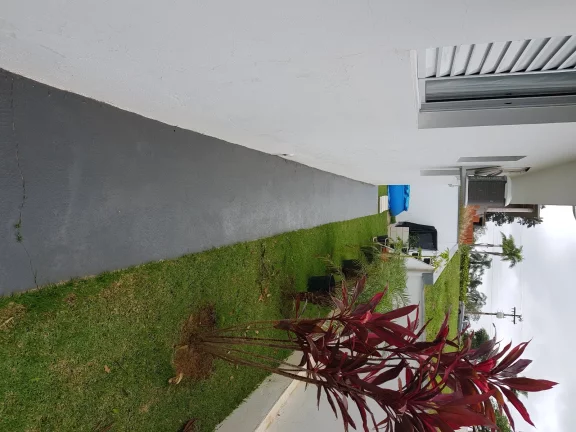 Imagem Casa Moderna no Ninho Verde I Eco Residence - Porangaba, SP