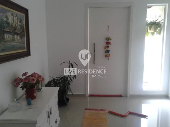 Imagem Casa a venda em Condomínio de chácaras em excelente localização