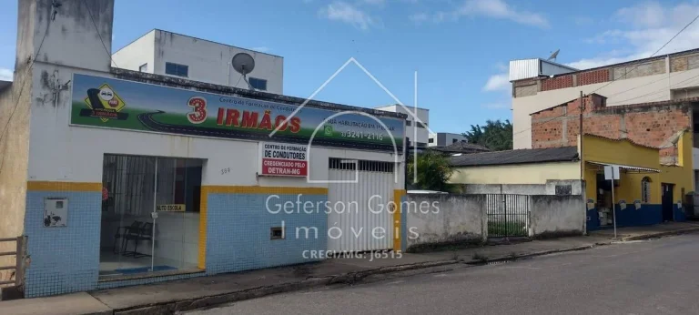 Imagem Casa à Venda - Centro - Mantena - MG