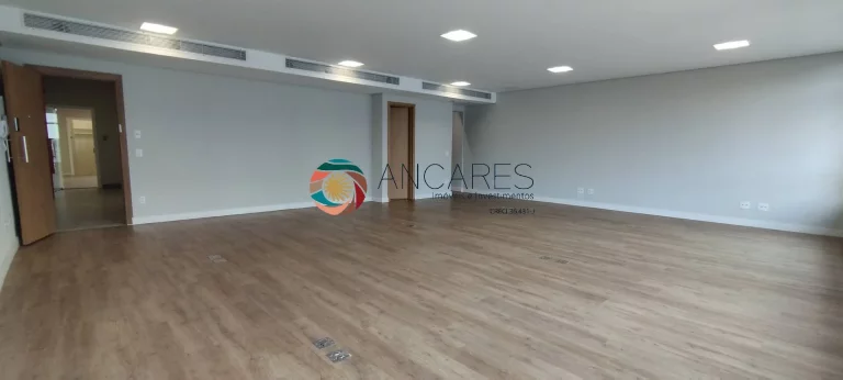 Andar corporativo com 2 salas na Libero Badaró - 8º andar