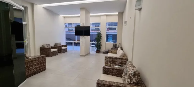 Imagem Apartamento com 2 dormitórios à venda, 58 m² por R$ 465.000,00 - Pitangueiras - Guarujá/SP