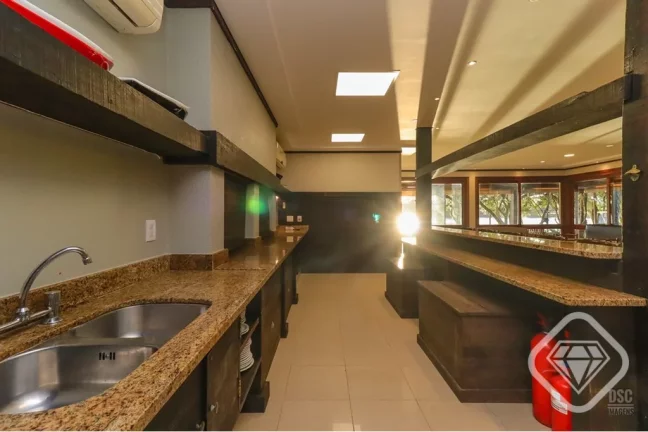 Imagem Casa mobiliada de alto padrão em condomínio exclusivo na Tristeza

Uma residência impecável no c...