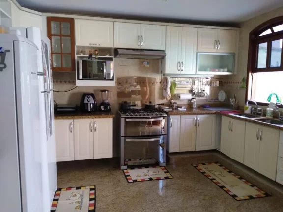 Imagem Casa Duplex para Venda em Rio de Janeiro, Jacarepaguá, 4 dormitórios, 4 suítes, 5 banheiros, 3 vagas