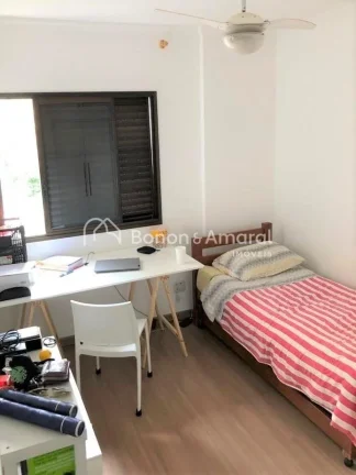 Imagem Localizado em uma das regiões mais nobres e desejadas de Campinas, este apartamento oferece o equil...