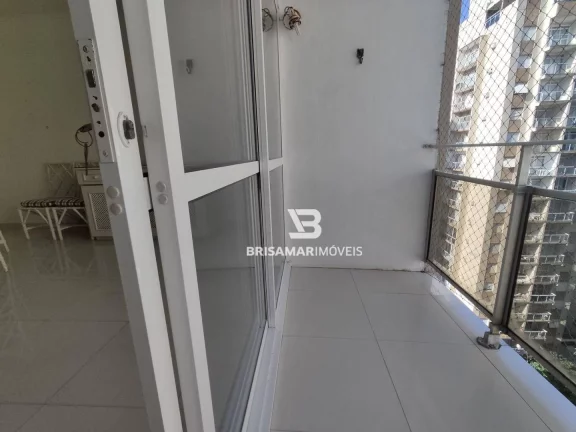 Imagem PITANGUEIRAS- UMA QUADRA DA PRAIA , 130 M² ÚTEIS , GARAGEM DEMARCADA NO PRÉDIO.