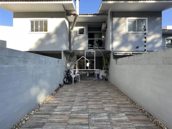 Imagem Casa / Sobrado para Venda em Florianópolis / SC no bairro São João do Rio Vermelho