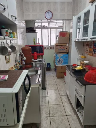 Imagem APARTAMENTO COM ÓTIMA LOCALIZAÇÃO,COM VISTA LATERAL PARA O MAR