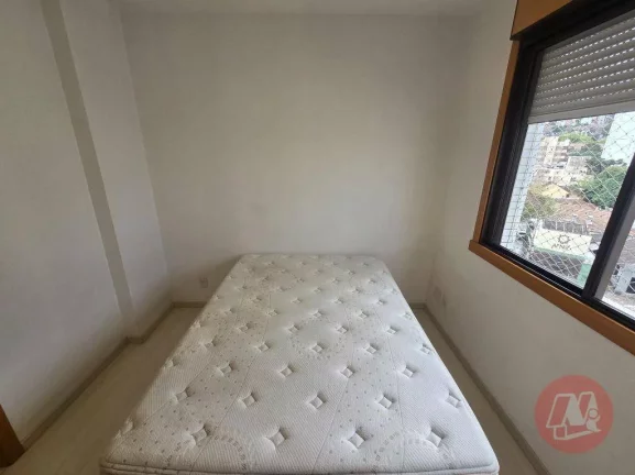 Imagem Apartamento para alugar, 90 m² por R$ 4.724,00/mês - Santa Cecília - Porto Alegre/RS
