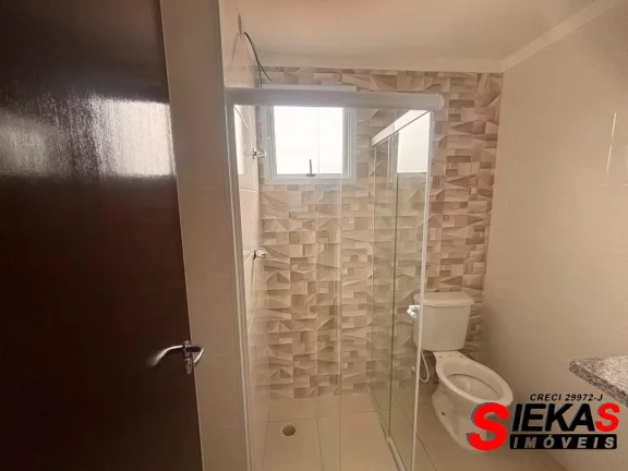 Imagem Imperdível Apartamento à Venda em São Paulo-SP, em Itaquera, com 1 Sala, 1 Banheiro, 1 Vaga de Garagem e 50m² de Área
