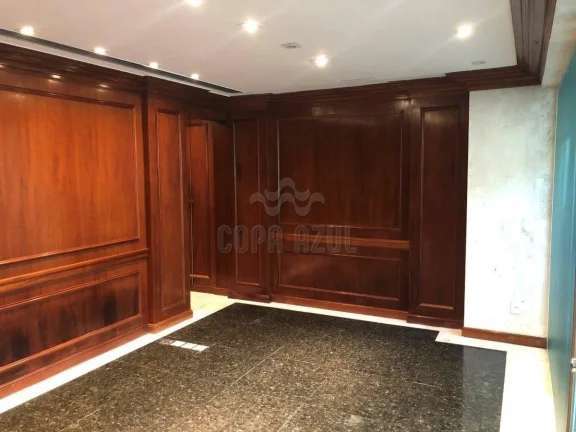 Imagem Leblon - Comercial › Prédio com 0 quarto(s) a Aluguel