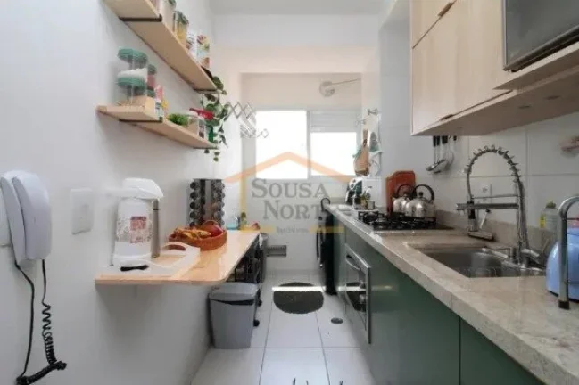 Imagem Apartamento de 52m² com 2 dormitórios, um com armário, 1 banheiro, sala para dois ambientes com s...
