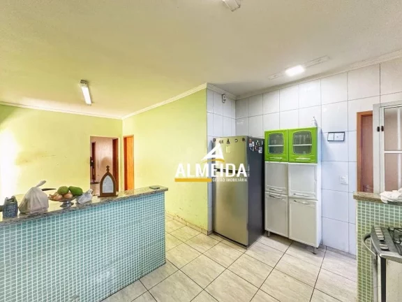 Imagem Casa com 3 dormitórios à venda, 111 m² por R$ 599.000,00 - Centro - Santa Gertrudes/SP